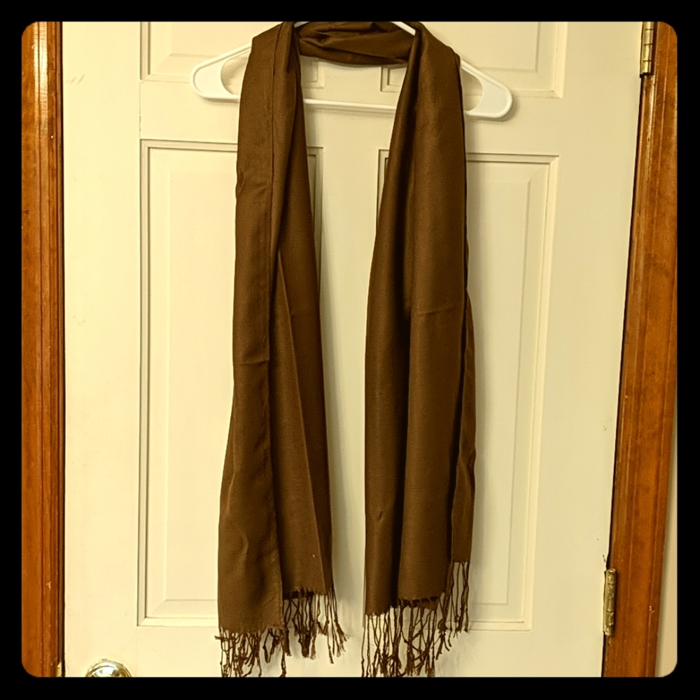 NWOT Pashmina Scarf HP💃👗🎉